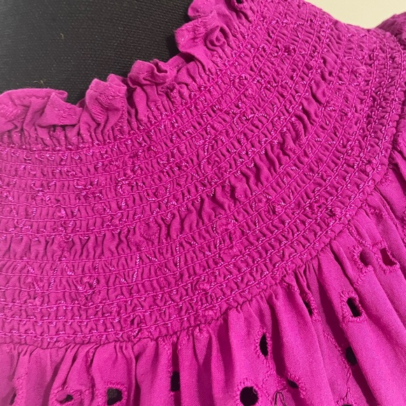 Loft eyelet top in size small - Picture 2 of 7